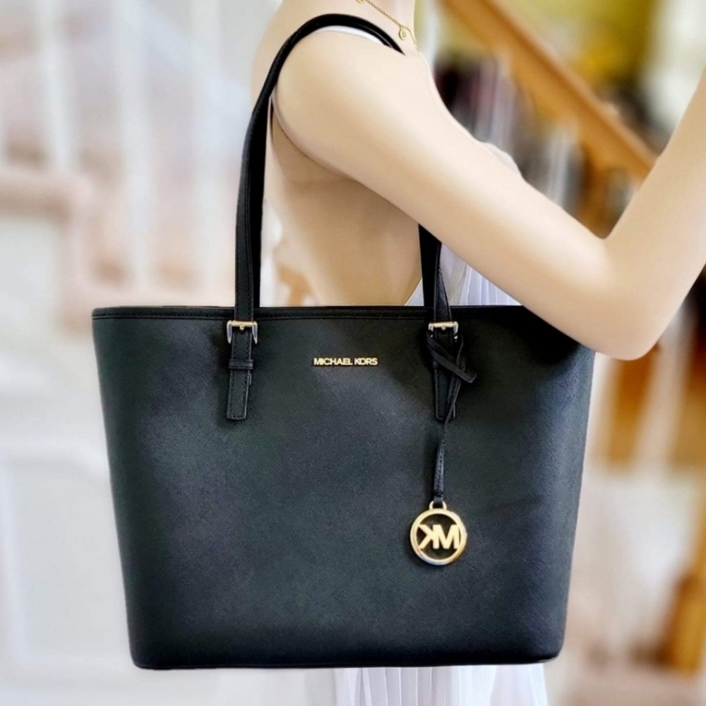 Michael Kors Jet Set Black Tote - Picture 8 of 9
